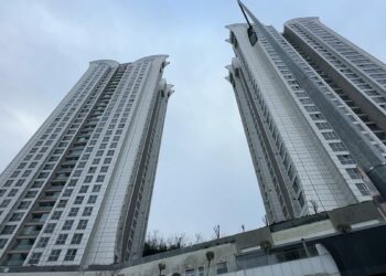 12 yaşındaki Fikret Ömer 30'uncu kattan düşerek hayatını kaybetti
