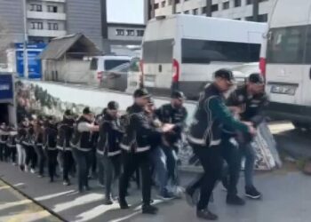 4 ildeki suç örgütü operasyonunda gözaltına alınanlar adliyeye sevk edildi
