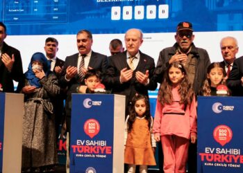 500 bin konut projesi kapsamında Mersin'de kuralar çekildi