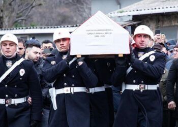 7 suç kaydı olan alkollü sürücü otomobile çarpıp kaçtı; bekçi hayatını kaybetti