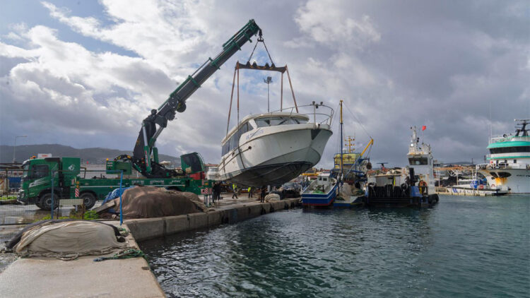 Deniz dolmuşları hizmete hazırlanıyor