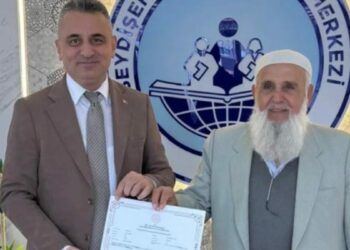 84 yaşında okuma-yazma öğrendi