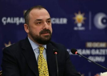 AK Parti'li Acar: Soykırımcı bir seri katilin, Cumhurbaşkanımızı hedef alması kirli bir hezeyandan ibarettir