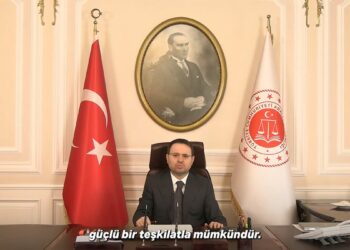 Adalet personelimizin özlük haklarını iyileştirmek için somut adımlar atacağız