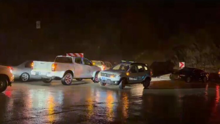 Adana'da Feke, Saimbeyli ve Tufanbeyli'yi bağlayan kara yolu ulaşıma kapandı