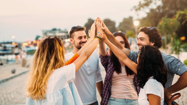 Arkadaş zannedilen hainler