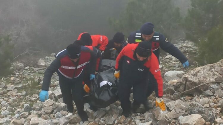 Aydın'da uçurumda erkek cesedi bulundu