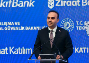 KOBİ'ler ve büyük ölçekli firmalar 50 milyon liraya kadar krediye ulaşabilecek