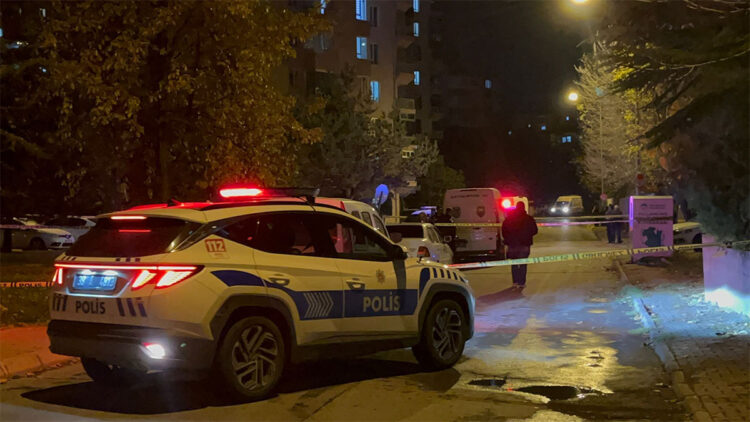 Boşanma aşamasındaki eşi Rabia Alaca'yı bıçaklayıp, sonra babasını aramış