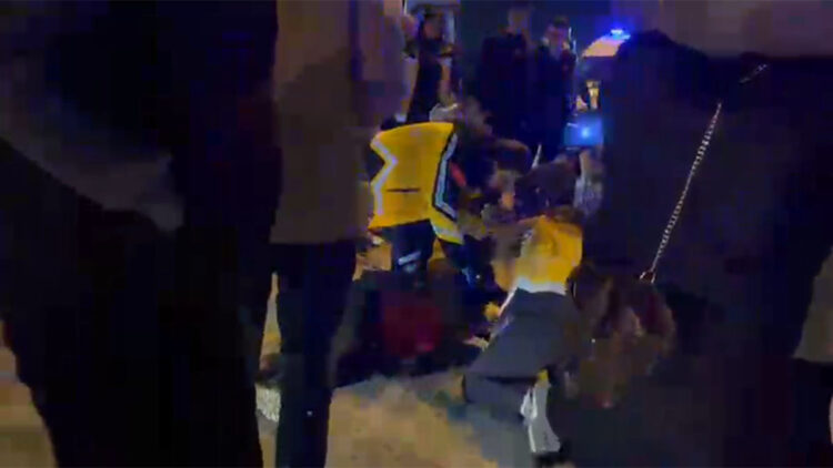 Bursa'da refüje çarpan motosikletin sürücüsü ve eşi öldü