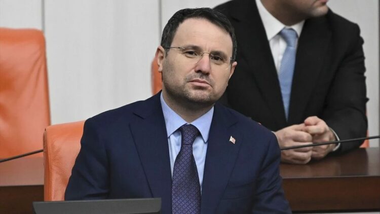 Bakan Gürlek, Adalet Bakanlığı Bakan Yardımcılığına atananları tebrik etti