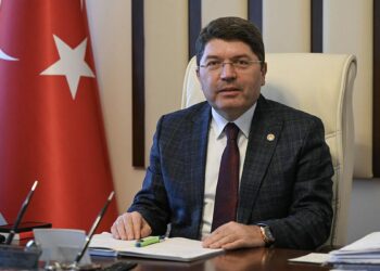 Bakan Tunç'tan 'Hukuk eğitiminde kalite reformu' açıklaması
