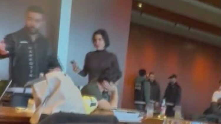 Bebek'teki spor salonuna narkotik operasyonu 