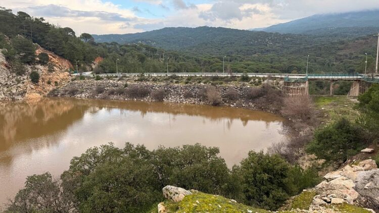Bodrum'a su sağlayan barajlar doluyor