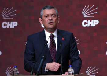 Asrın pişkinliğiyle karşı karşıyayız