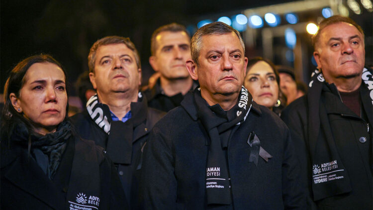 Deprem bölgesindeki konutlardan 2 yıl değil hiç para alınmasın