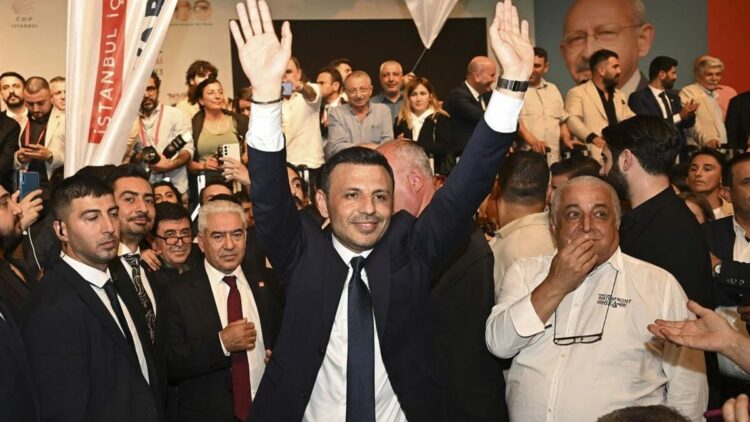 CHP'nin İstanbul Kongresi'nin iptali davası 15 Mayıs'a ertelendi