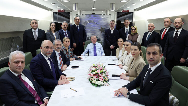 Avrupa'nın savunma mekanizmalarına Türkiye'yi dahil etmesinin vakti çoktan gelmiştir