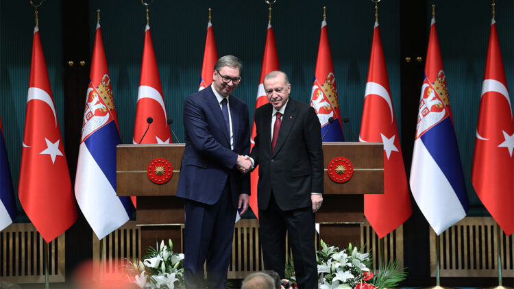 Sırbistan'la 5 milyar dolarlık hedefimize adım adım yaklaşıyoruz