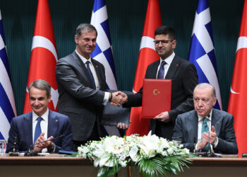 Türkiye ile Yunanistan arasında 7 anlaşma imzalandı