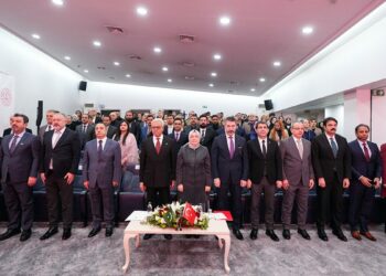 'Cinnah Genç Yazarlar Kompozisyon Yarışması' ödülleri sahiplerini buldu