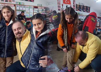 Dans kurslarından elde ettiği gelirle öğrencileri ‘ısıttı’