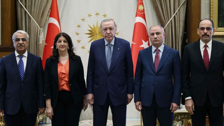 DEM Parti İmralı heyeti, Cumhurbaşkanı Erdoğan ile görüşeceğini duyurdu