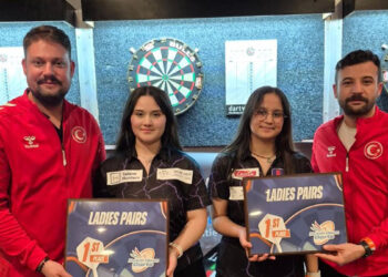 Milli dart sporcuları Türkiye'ye bir kez daha gurur yaşattı