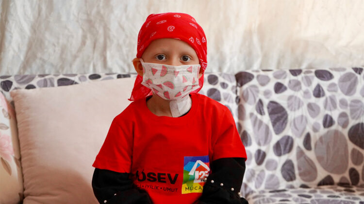 Depremzede Melisa Geçmez'e lösemi tanısı konuldu