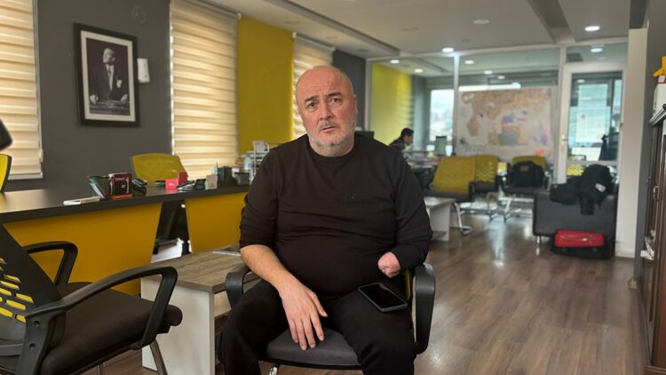 Depremde 2 çocuğunu kaybeden babadan 2 bin çocuğa destek