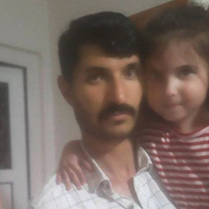 Depremde eşi ve oğlunu kaybeden baba, kızım hayata bağlandı