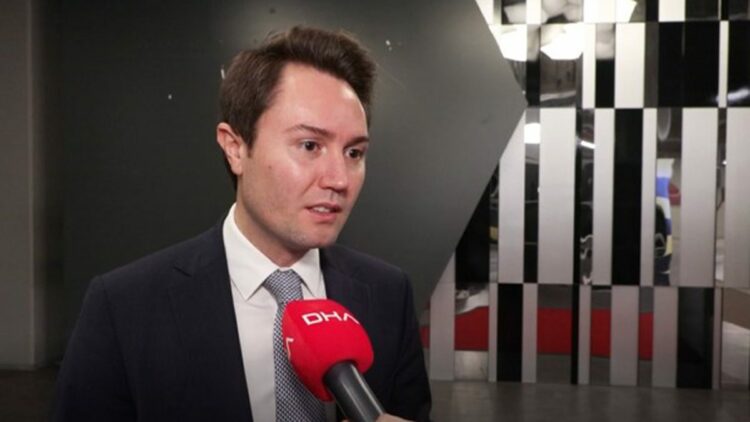 Doç. Dr. Pehlivanoğlu'ndan 'kızıl sırtlı örümcek kuşuna av yasağı' değerlendirmesi