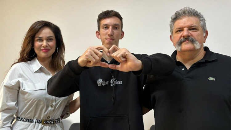 Epilepsi ile mücadele eden 3 hasta 'nöbetsiz' yaşama kavuştu