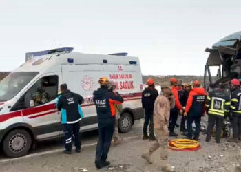 Erzurum'da aynı yerde 2'nci zincirleme kaza: 1 ölü, 4 yaralı