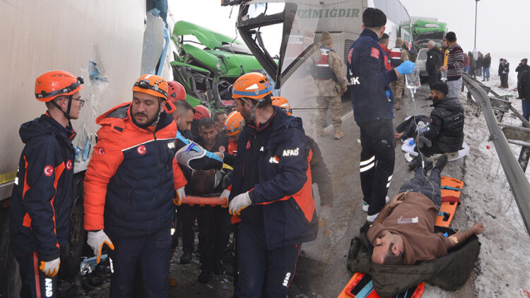 Erzurum'da sis nedeniyle zincirleme kaza meydana geldi