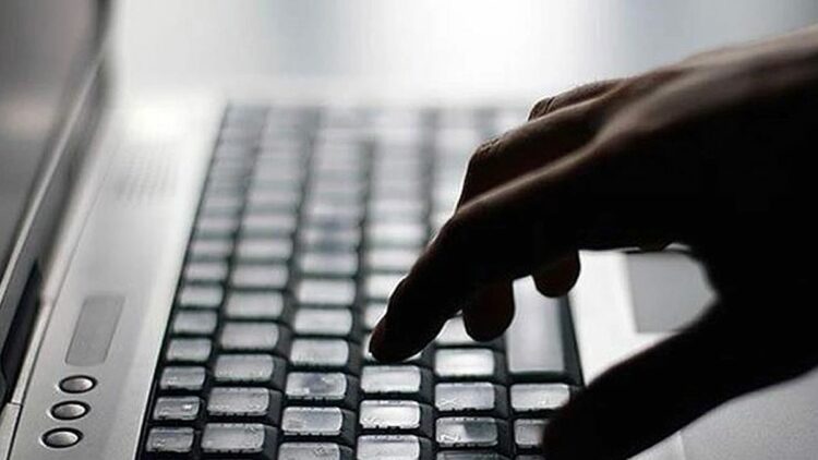 FETÖ iltisaklı 385 hesaba erişim engeli