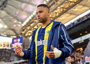 Fenerbahçe, En Nesyri'ye veda etti