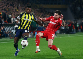 Fenerbahçe-Nottingham Forest’a 3-0 mağlup oldu