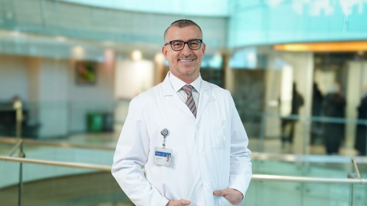 Fıtık tedavisinde robotik cerrahi büyük avantaj sağlıyor