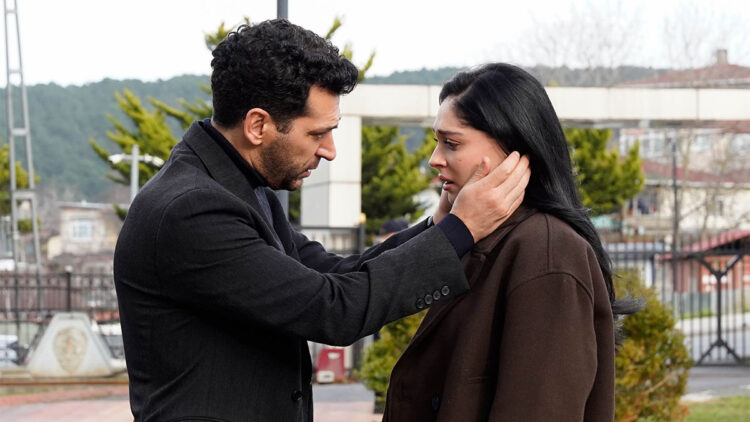 Güller ve Günahlar yine geceye damgasını vurdu