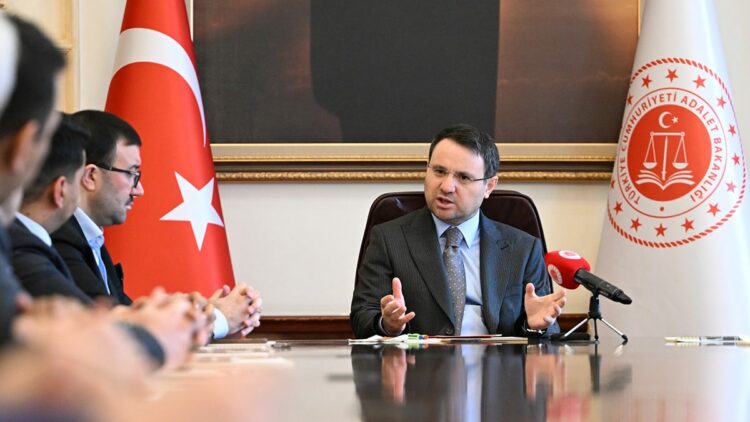 Güçlü toplum, güçlü Türkiye'nin temelidir