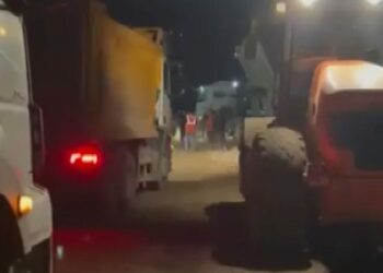 Heyelan nedeniyle kapanan Feke-Saimbeyli karayolu ulaşıma açıldı