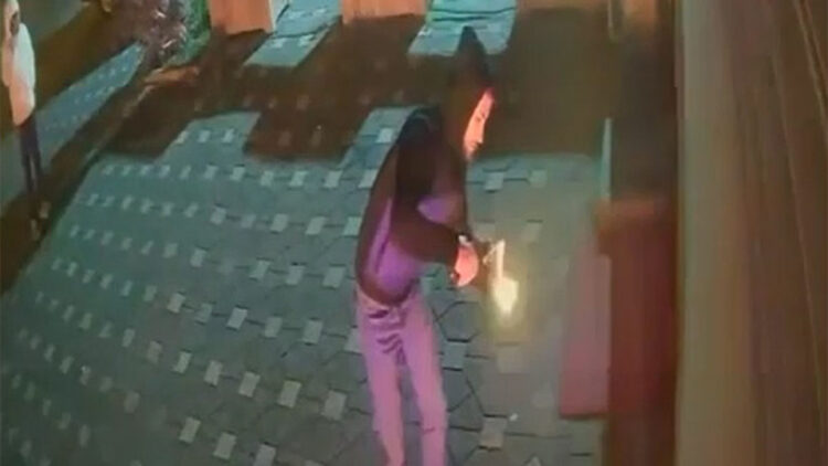 Büyükçekmece'de iş yerini molotofla yakmaya çalışan 3 şüpheli tutuklandı