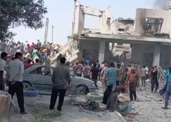 İran'da kız ilkokuluna saldırı: 51 ölü