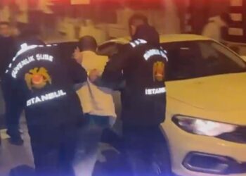 İstanbul merkezli 14 ilde uyuşturucu operasyonu: 305 gözaltı