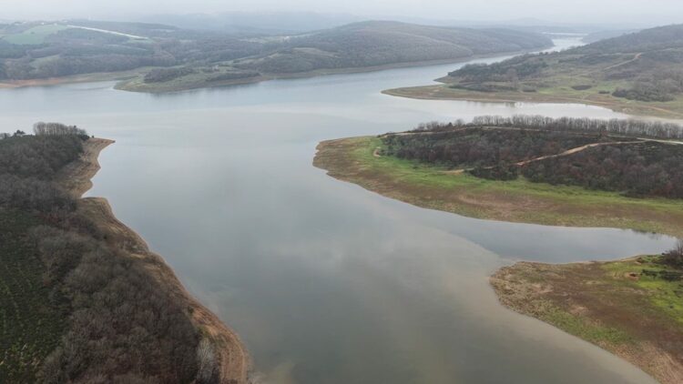 İstanbul'un barajlarında doluluk oranı yüzde 40'ı geçti