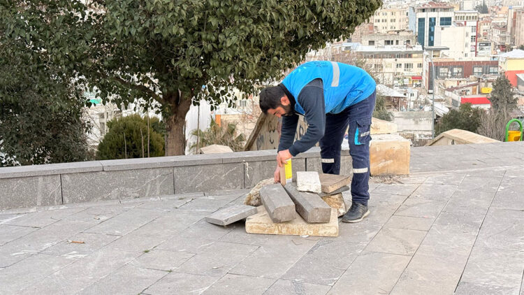 Ramazan topu patlatma geleneğini 25 yıldır sürdürüyor