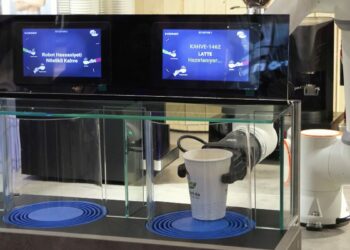 Kahve sektöründe yapay zeka destekli Robotik Barista sistemi