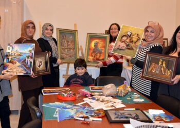 Kursiyerlikten ortaklığa; 20 kadın el sanatları kooperatifi kurdu