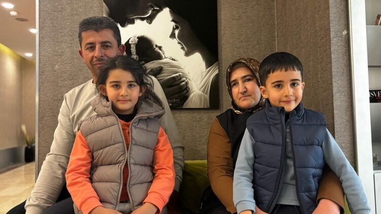 Lenf kanserini yendi, ikiz annesi oldu